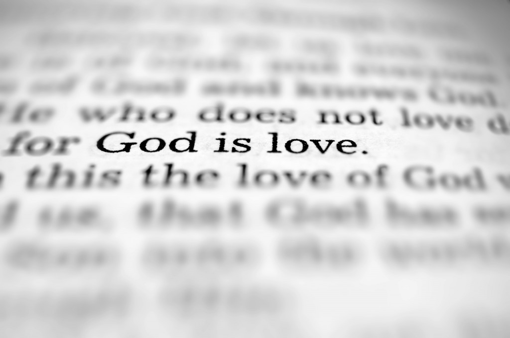 14639_19073_god-is-love